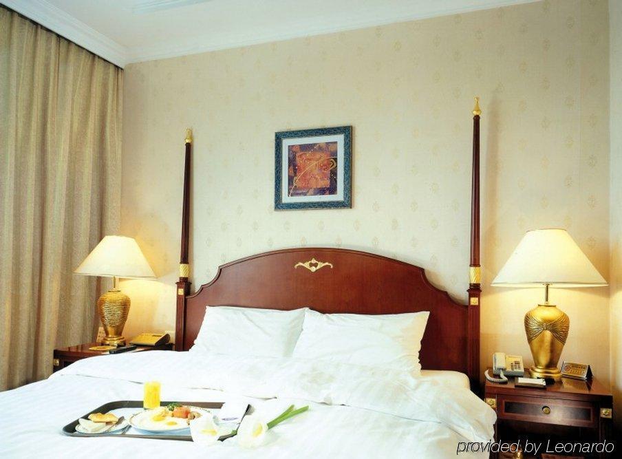 Plaza Hotel Beijing Ruang foto