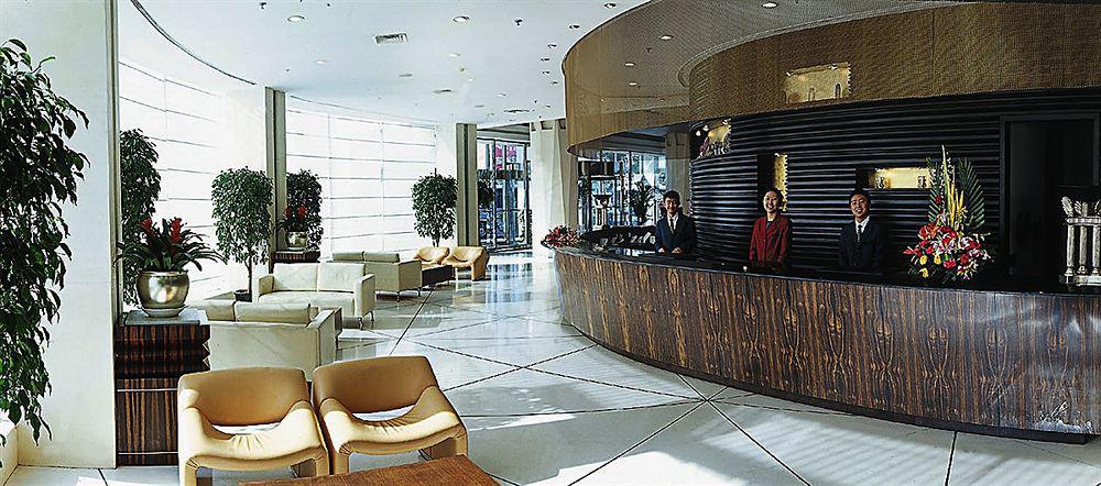 Plaza Hotel Beijing Bagian luar foto